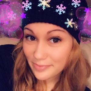 Meet your Posher, Lily